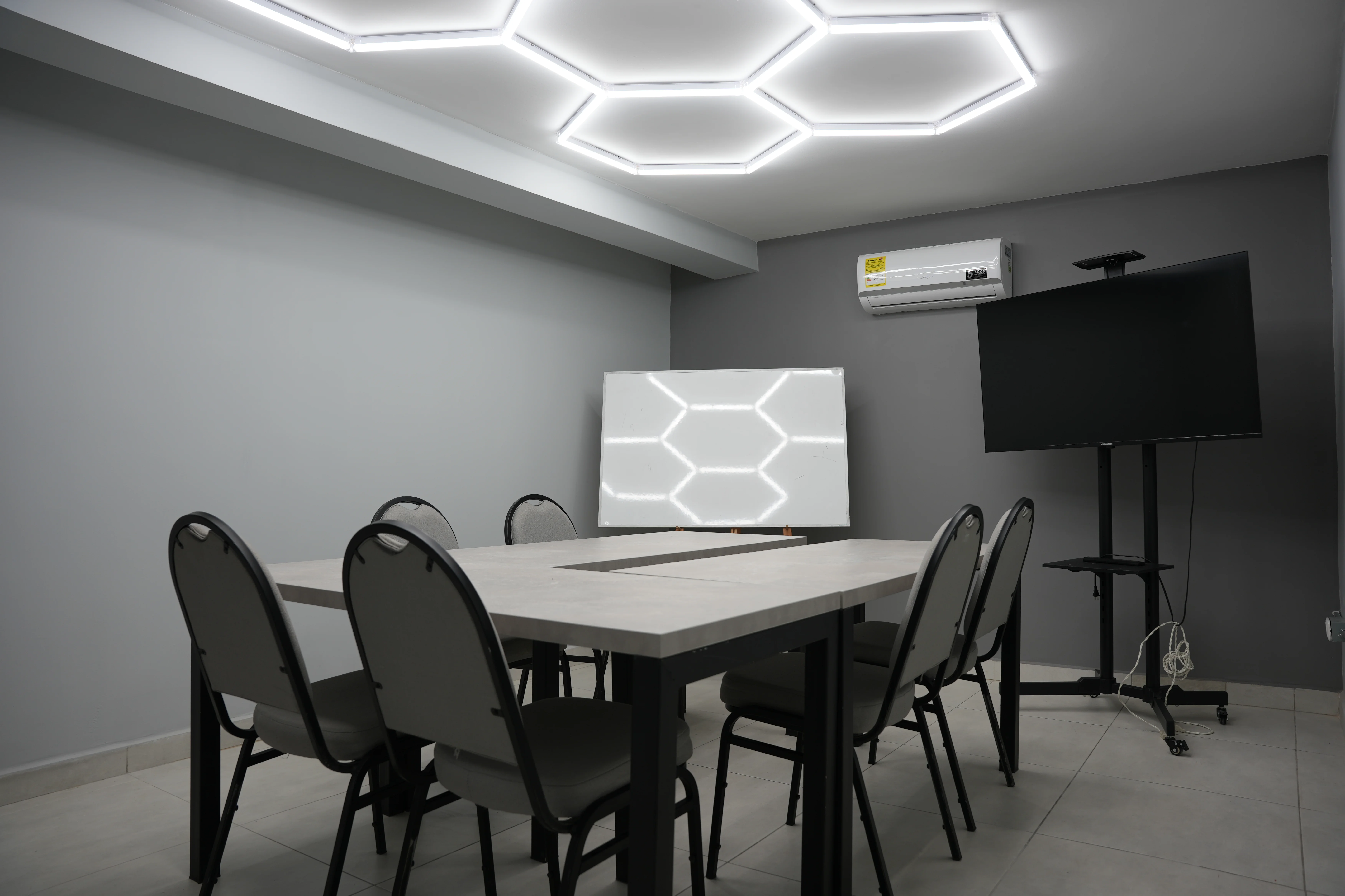 OFICINA PRIVADA 1